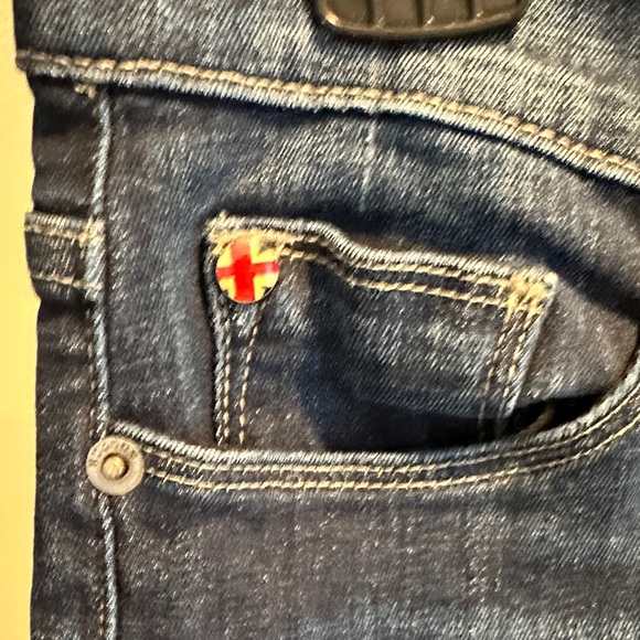 HUDSON Jeans Women's Straight Leg in Indigo, like new! Size 28 - Picture 3 of 8